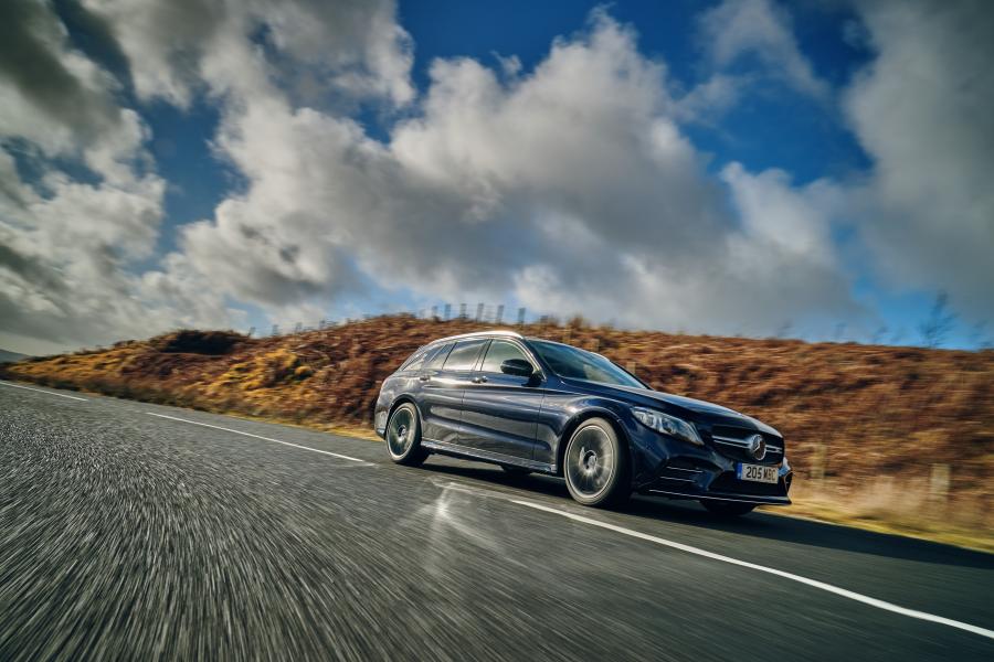  Mercedes-AMG C43 4Matic Estate (S205) 2018 года  (UK) (фото 8 из 40)